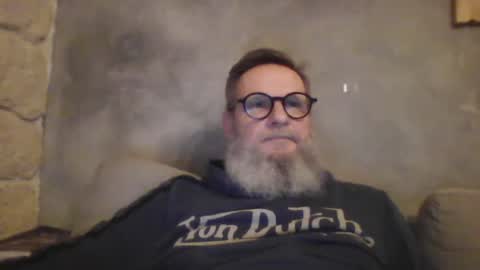 Snapshot of atatanka chatting on January 26, 9:40 pm atatanka online show from January 26, 9:40 pm