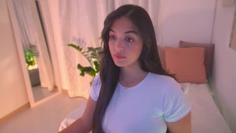 Snapshot of atena676 chatting on February 10, 12:15 am atena676 online show from February 10, 12:15 am