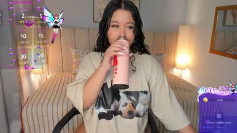 sofia online show from December 5, 2:09 am