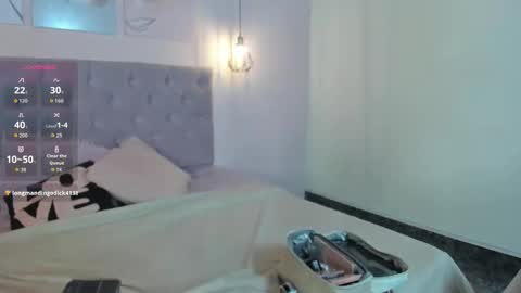 Snapshot of atenajb chatting on October 12, 6:56 am ATENA online show from October 12, 6:56 am