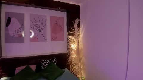 ATENA online show from January 18, 3:21 am