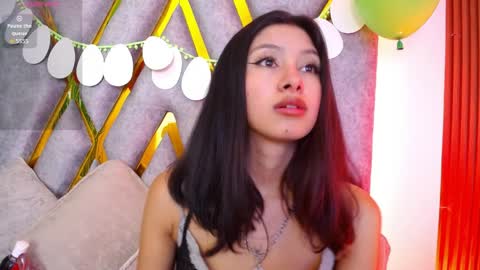 Athenea online show from April 8, 2:11 am