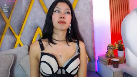 Athenea online show from April 16, 2:45 am