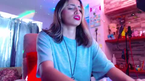 Atenea online show from February 7, 3:52 pm