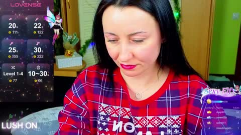 Snapshot of athena_starry chatting on December 25, 9:13 am athena starry online show from December 25, 9:13 am