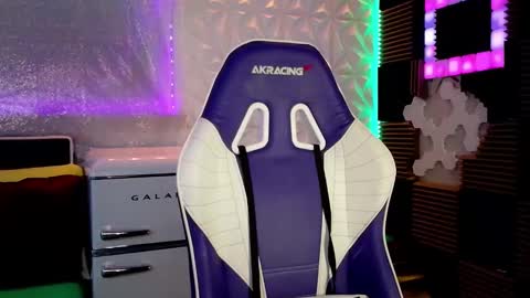 Athena Autumn online show from February 5, 3:11 am