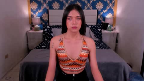 Snapshot of athenaheart chatting on January 24, 10:32 am Ady online show from January 24, 10:32 am