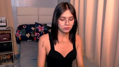 Snapshot of athenaheart chatting on February 17, 10:25 pm Ady online show from February 17, 10:25 pm