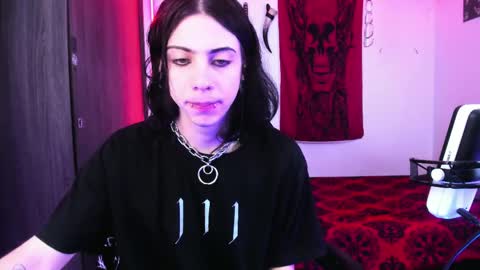 Snapshot of atheneoo_ chatting on April 3, 7:06 am athenauwu online show from April 3, 7:06 am