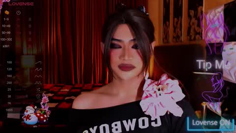 athisamoore online show from December 20, 7:15 am