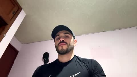 Snapshot of athlete_boy22 chatting on March 8, 9:13 am Atlas online show from March 8, 9:13 am