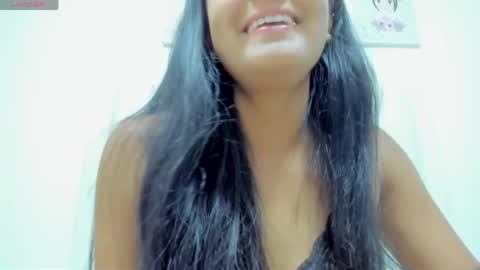 Snapshot of atilana_diaz chatting on April 27, 5:33 pm Atilana Diaz online show from April 27, 5:33 pm