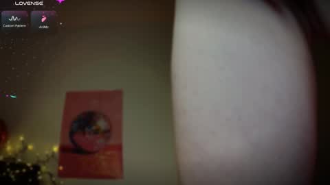 Snapshot of atlantisdreams chatting on June 3, 10:04 pm Coral online show from June 3, 10:04 pm