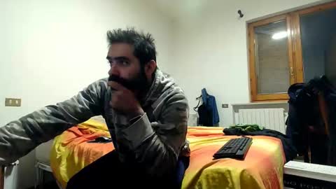 Snapshot of attila85 chatting on November 7, 4:29 pm Bleakw85 online show from November 7, 4:29 pm