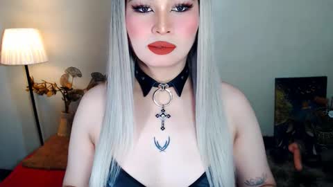 Audrey online show from February 8, 8:18 am