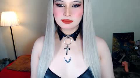 Audrey online show from February 10, 7:23 am