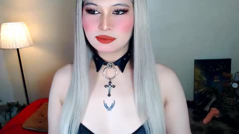 Audrey online show from February 12, 7:03 am