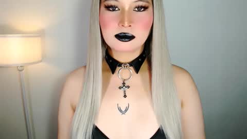 Audrey online show from March 21, 8:19 am