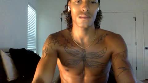 augiexrated online show from April 23, 11:51 pm