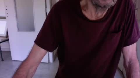 auguste061400 online show from January 7, 10:11 am