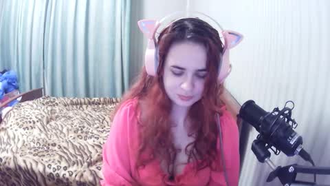 Emiko online show from October 19, 3:01 pm