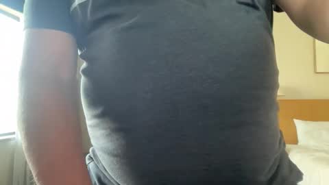 augustorange online show from April 18, 6:06 am