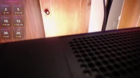 aura_cute_ online show from April 8, 3:28 am