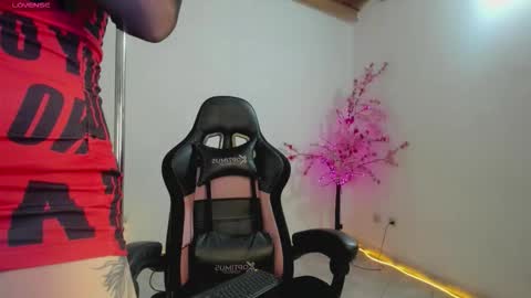 aura online show from September 14, 5:28 am