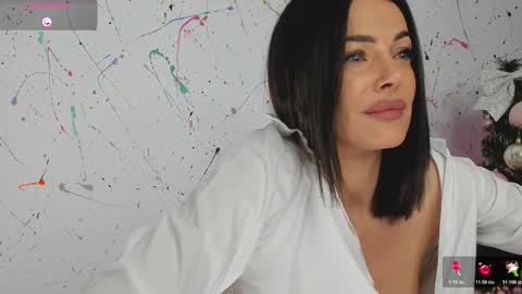 Snapshot of auraglow88 chatting on December 17, 2:34 pm Sonia online show from December 17, 2:34 pm