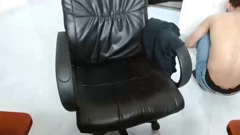 Aureliano online show from September 13, 11:37 pm