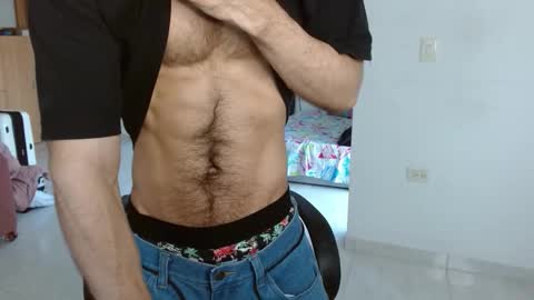 Aureliano online show from November 29, 10:24 pm