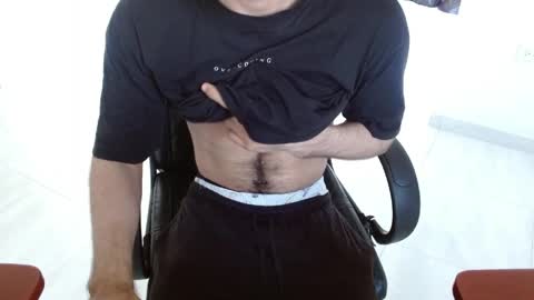 Aureliano online show from April 8, 10:21 pm