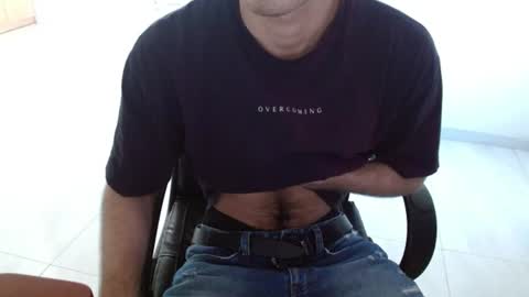 Snapshot of aureliv1 chatting on June 28, 10:27 pm Aureliano online show from June 28, 10:27 pm