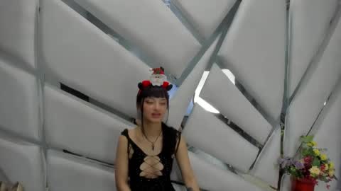 Snapshot of aurora18palmer chatting on December 18, 6:57 pm aurora online show from December 18, 6:57 pm