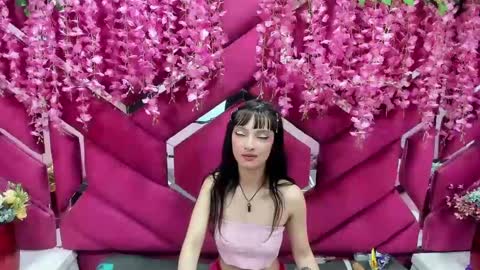 Snapshot of aurora18palmer chatting on February 13, 12:24 am aurora online show from February 13, 12:24 am