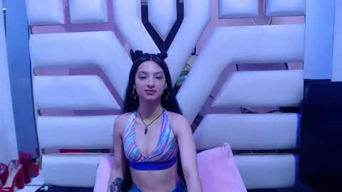 Snapshot of aurora18palmer chatting on September 23, 1:58 pm aurora online show from September 23, 1:58 pm