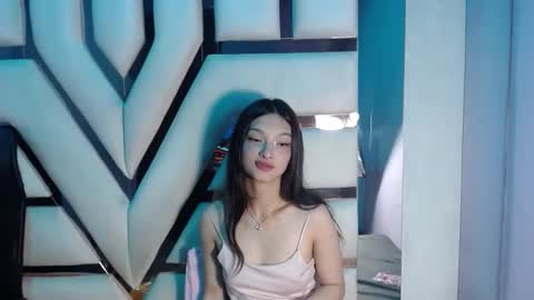 aurora online show from January 9, 3:04 pm