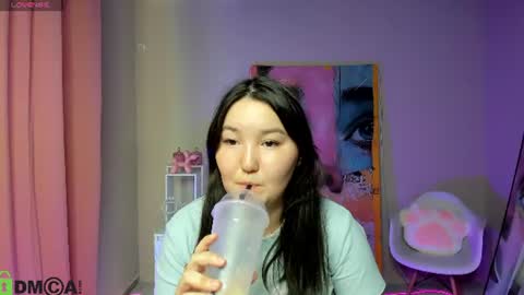 Snapshot of aurora_briggs chatting on July 27, 1:07 pm Camila online show from July 27, 1:07 pm