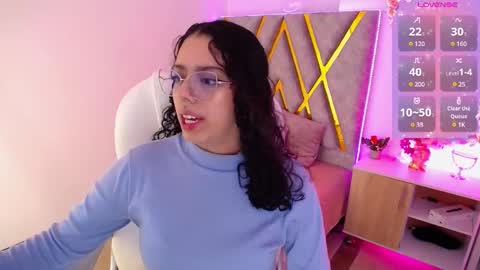 Snapshot of aurora_brown chatting on January 10, 4:22 am Aurora online show from January 10, 4:22 am