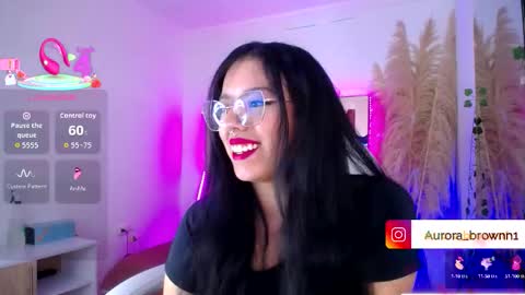 Snapshot of aurora_brown chatting on October 16, 5:08 am Aurora online show from October 16, 5:08 am