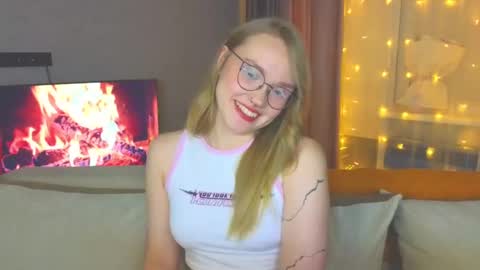 Kate online show from December 21, 7:06 pm