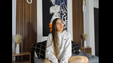 aurora_palmer online show from February 11, 4:44 am