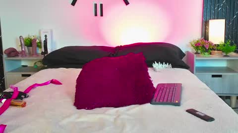 Aurora  online show from April 10, 2:00 pm