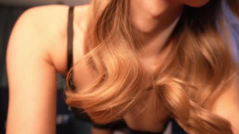 Aurora online show from January 11, 6:03 am