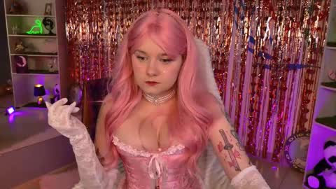 Aurora online show from February 27, 5:57 pm