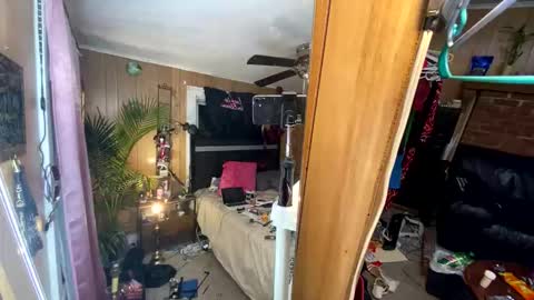 Destiny Nicole online show from April 13, 3:45 am