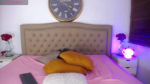 Aurora Ricci online show from October 23, 1:21 pm