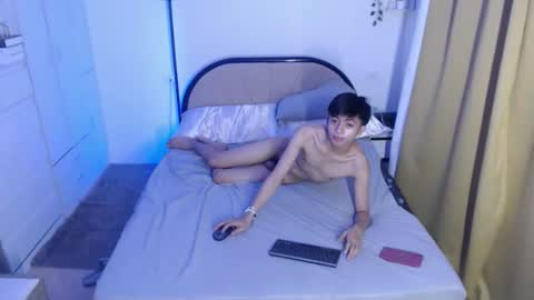 Snapshot of aus_thin02 chatting on October 24, 6:59 pm Austin online show from October 24, 6:59 pm