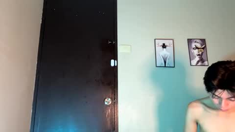 Snapshot of aus_thin02 chatting on November 20, 8:19 pm Austin online show from November 20, 8:19 pm