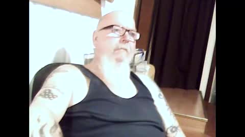 aussie4inch online show from June 11, 7:50 am